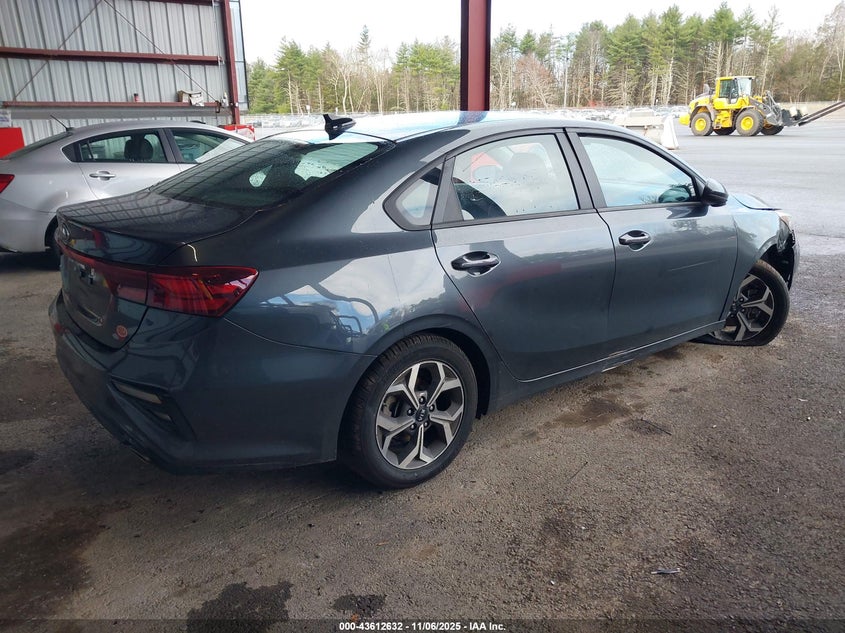 2019 Kia Forte Lxs VIN: 3KPF24AD5KE131531 Lot: 43612632