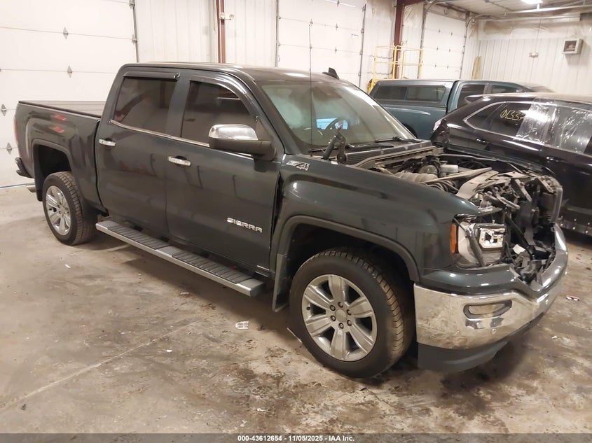 GMC SIERRA 1500 SLT