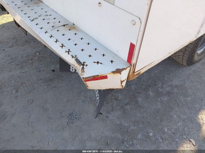 2017 Ford F-350 Chassis Xl VIN: 1FD8W3HT6HED13078 Lot: 43612676