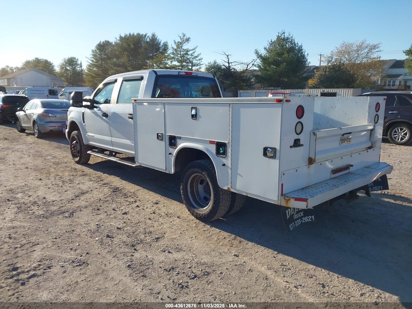 1FD8W3HT6HED13078 2017 FORD F350 photo no. 3