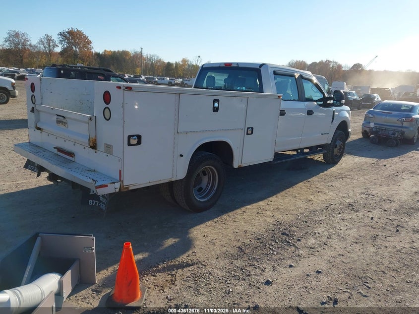 1FD8W3HT6HED13078 2017 FORD F350 photo no. 4