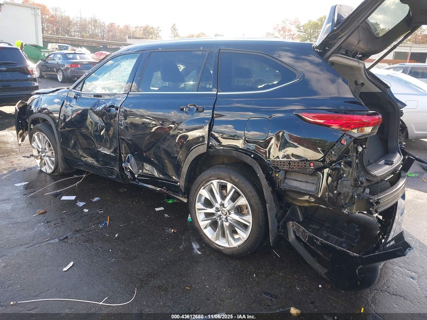 2023 TOYOTA HIGHLANDER LIMITED 5TDKDRBH1PS031317