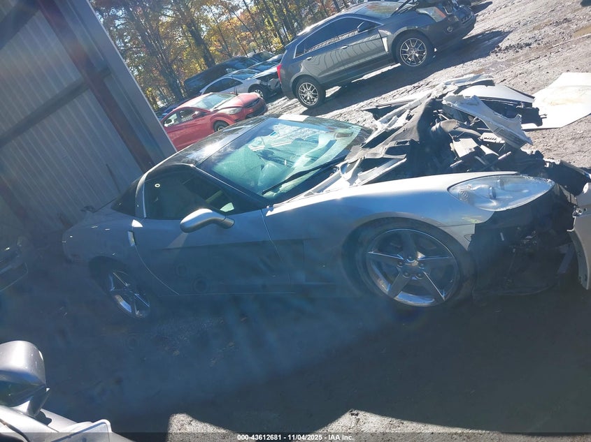 2005 Chevrolet Corvette VIN: 1G1YY24U955105580 Lot: 43612681