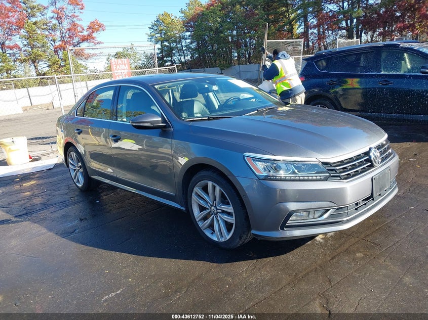 VOLKSWAGEN PASSAT 1.8T SEL PREMIUM