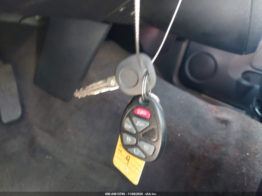 2008 Chevrolet Tahoe Ls VIN: 1GNFC13058R267782 Lot: 43612795