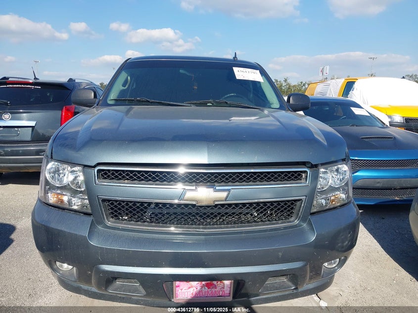 2008 Chevrolet Tahoe Ls VIN: 1GNFC13058R267782 Lot: 43612795