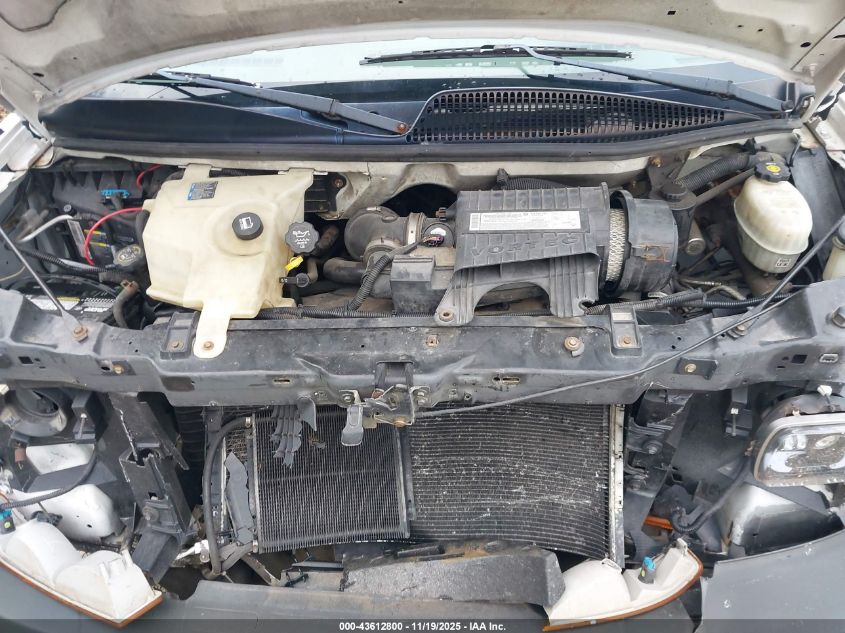2006 Chevrolet Express Cutaway Work Van VIN: 1GBHG31U761214427 Lot: 43612800