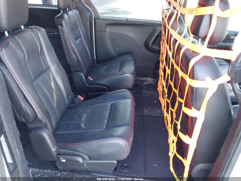 2018 Dodge Grand Caravan Gt VIN: 2C4RDGEG0JR220563 Lot: 43612848