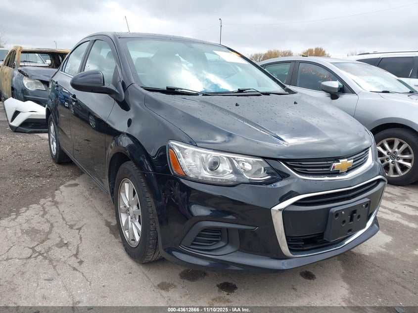 CHEVROLET SONIC LT AUTO