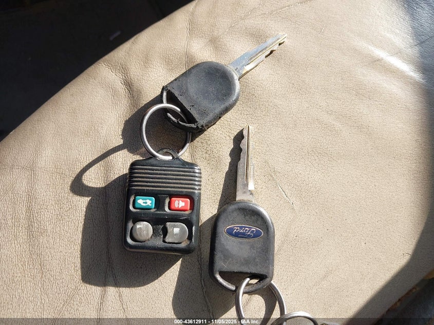 2002 Ford Taurus Ses VIN: 1FAFP55202A239001 Lot: 43612911