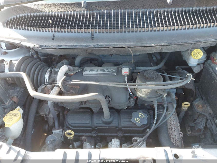 2005 Dodge Caravan Sxt VIN: 1D4GP45R95B250750 Lot: 43612912