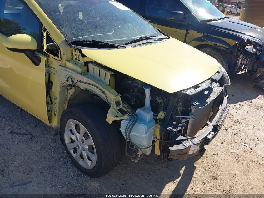2016 KIA RIO LX - KNADM5A31G6648446