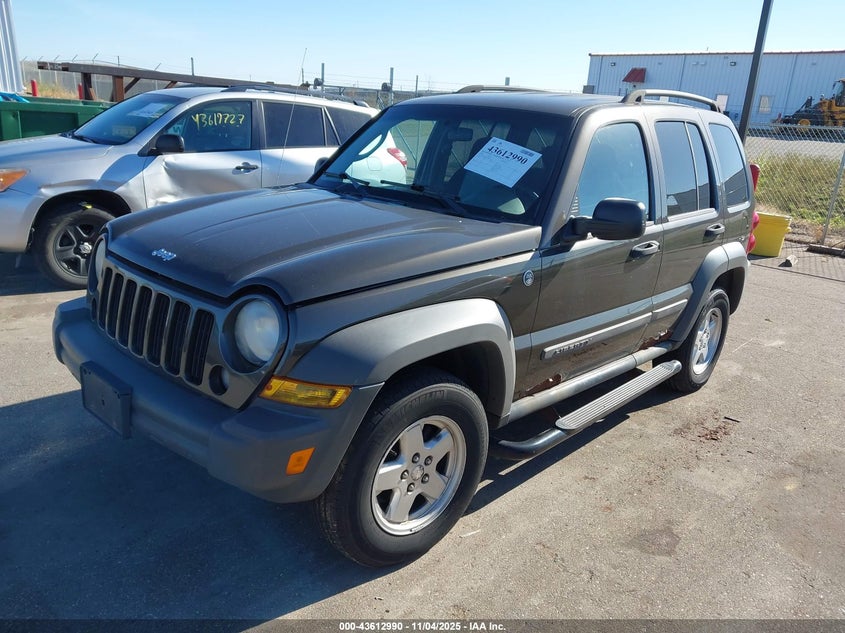1J8GL48K86W288755 2006 JEEP LIBERTY (NORTH AMERICA) photo no. 2