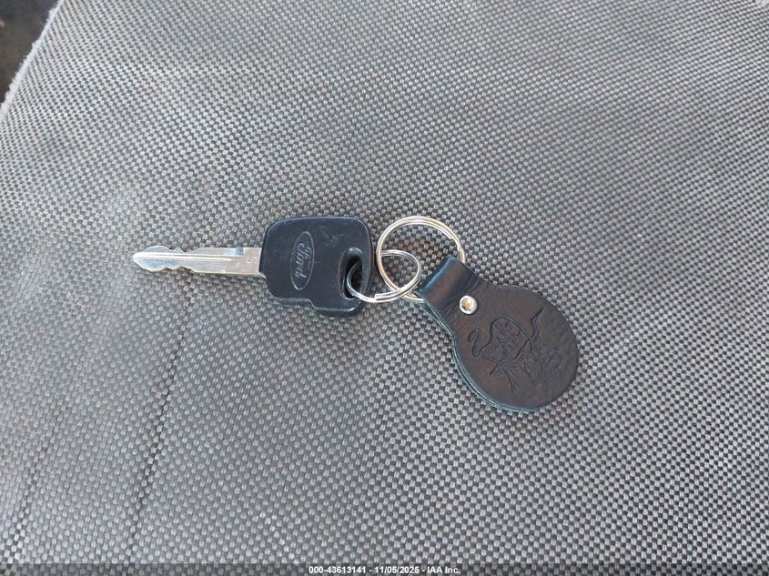 2000 Ford Ranger VIN: 1FTYR10V3YTB40130 Lot: 43613141