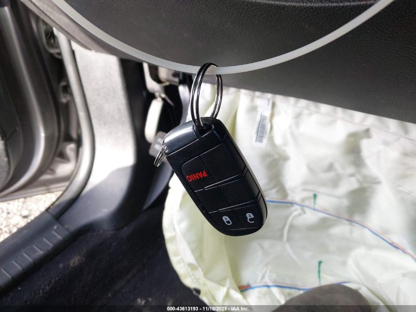 2018 Dodge Journey Se VIN: 3C4PDCAB0JT236916 Lot: 43613193