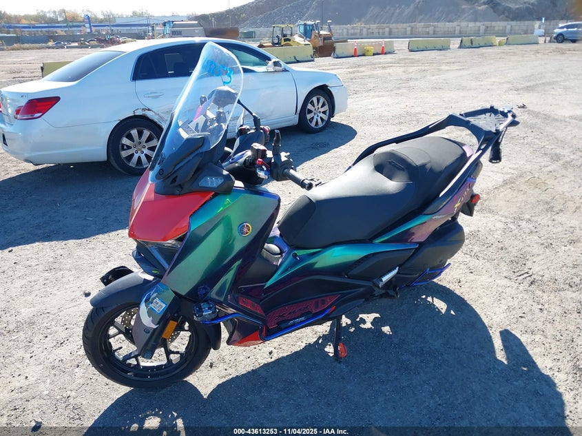 MH3SH22Y3RK002568 2024 YAMAHA  photo no. 2