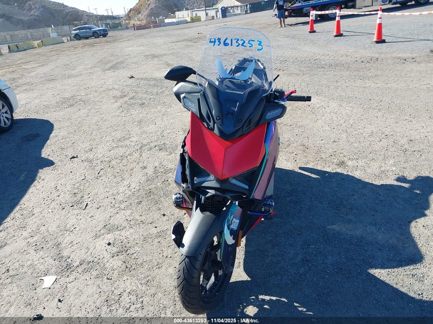 MH3SH22Y3RK002568 2024 YAMAHA  photo no. 5