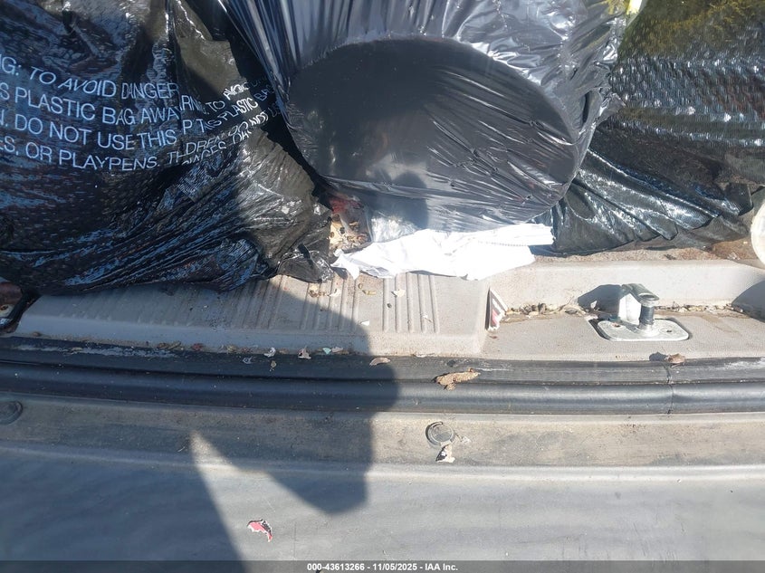 2004 Saturn Vue 4 Cyl VIN: 5GZCZ43D94S803424 Lot: 43613266