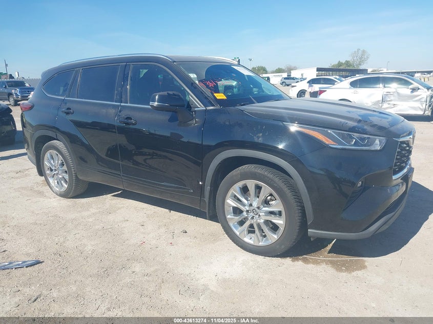 TOYOTA HIGHLANDER LIMITED