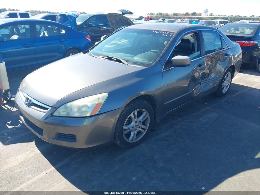 1HGCM56896A024281 2006 HONDA ACCORD photo no. 2