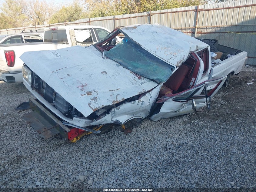 1989 Ford F250 VIN: 1FTHX26H5KKA51069 Lot: 43613300