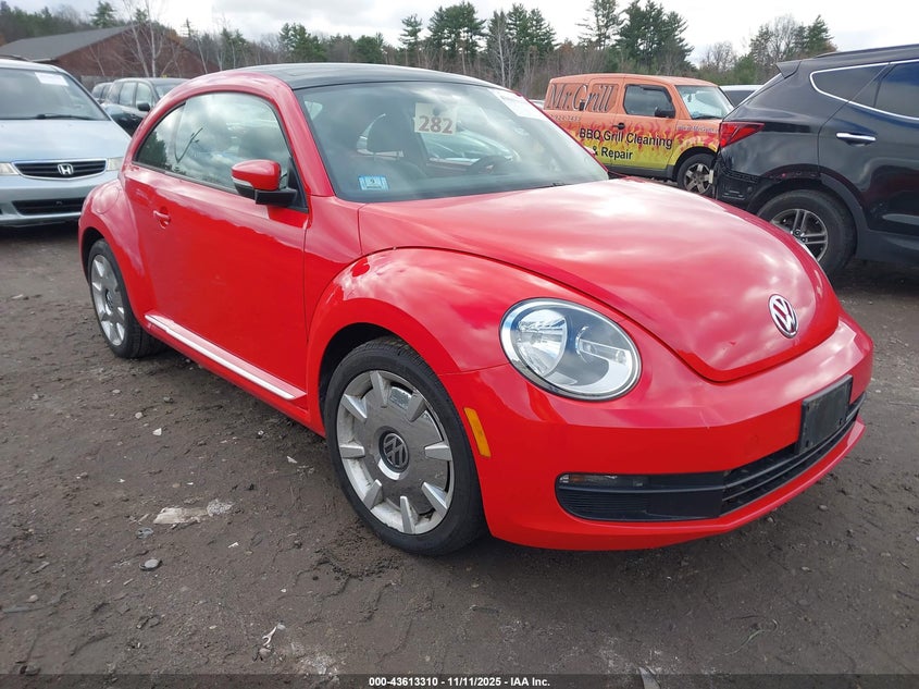 VOLKSWAGEN BEETLE 1.8T SEL
