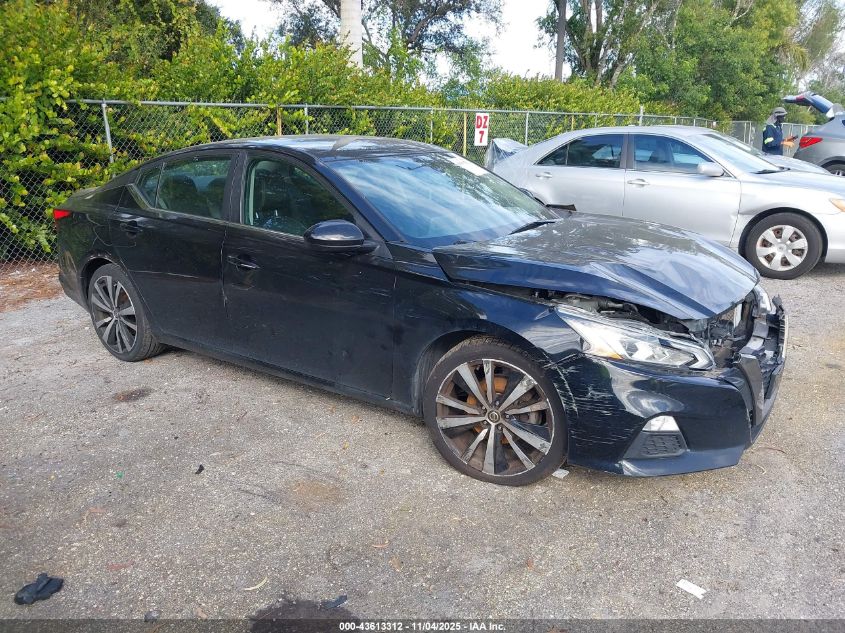 NISSAN ALTIMA SR FWD