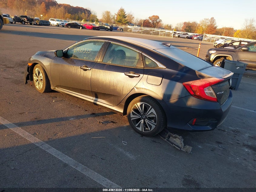 19XFC1F31HE005896 2017 HONDA CIVIC photo no. 3