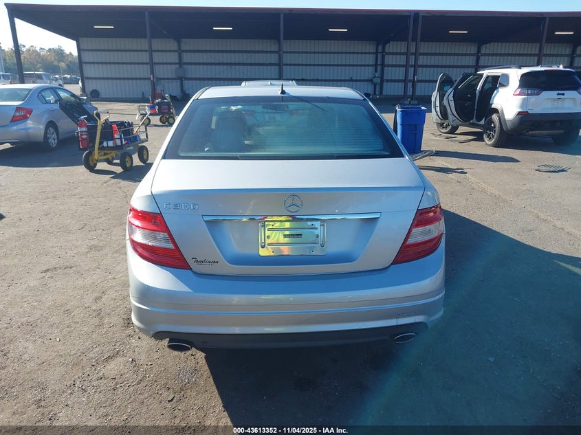 2010 Mercedes-Benz C 300 Luxury/Sport VIN: WDDGF5EB0AF442382 Lot: 43613352