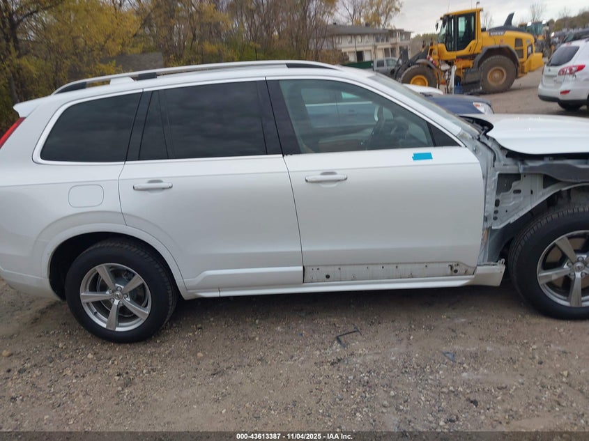 2016 VOLVO XC90 T5 MOMENTUM - YV4102XKXG1068072