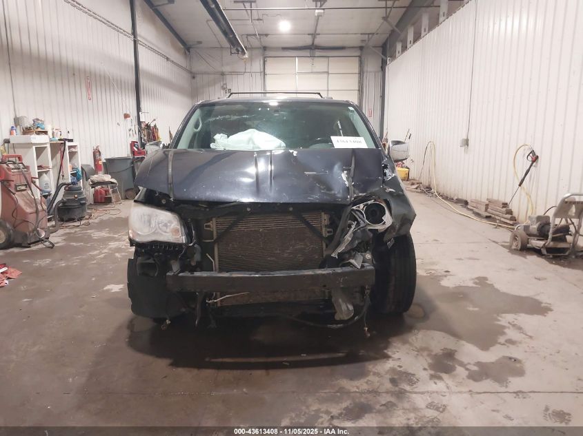 2014 Chrysler Town & Country Touring-L 30Th Anniversary VIN: 2C4RC1CG8ER192259 Lot: 43613408