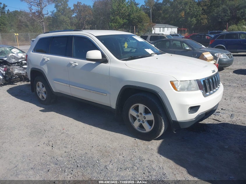 JEEP GRAND CHEROKEE LAREDO