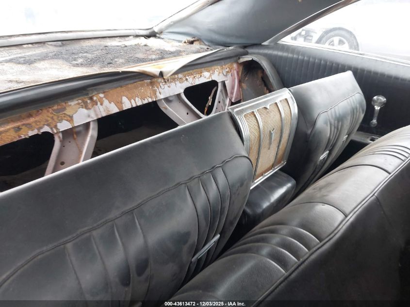 1965 Pontiac Bonneville VIN: 262375P278645 Lot: 43613472