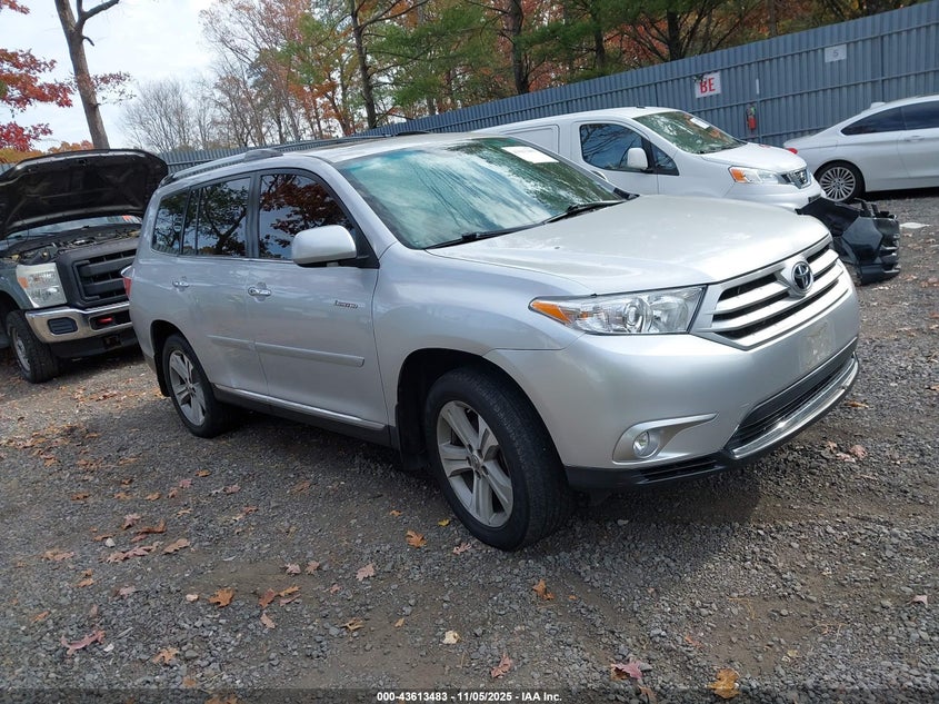 TOYOTA HIGHLANDER LIMITED V6