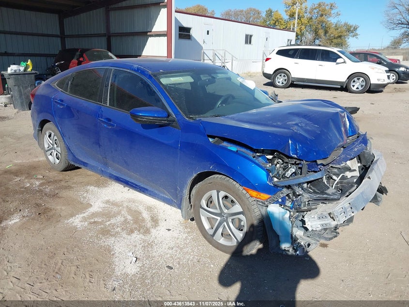 2018 HONDA CIVIC LX - 19XFC2F58JE040142