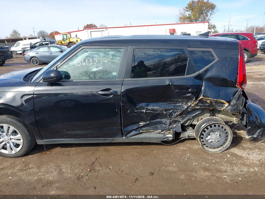 2020 KIA SOUL LX - KNDJ23AU7L7123839