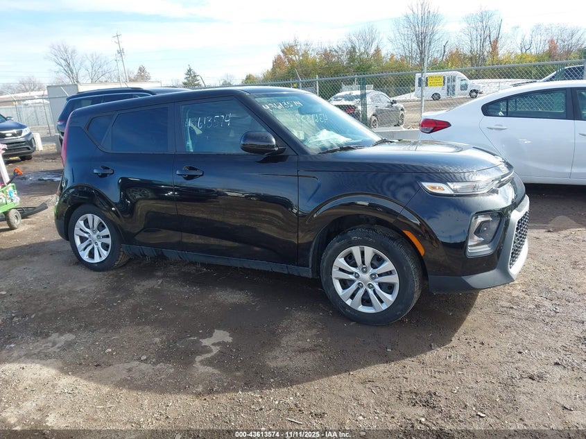 2020 KIA SOUL LX - KNDJ23AU7L7123839