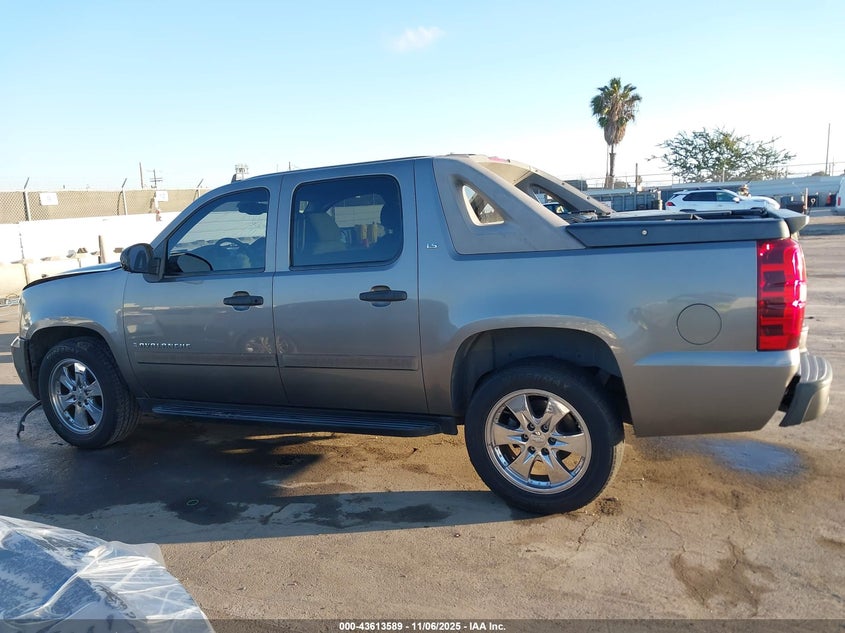 2007 Chevrolet Avalanche 1500 Ls VIN: 3GNEC12J77G306389 Lot: 43613589