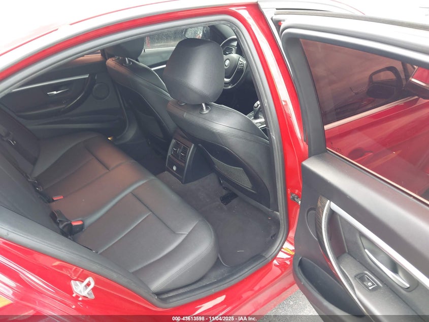 2018 BMW 330I XDRIVE WBA8D9C5XJA615179