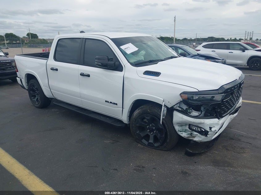 RAM 1500 BIG HORN 4X2 5 7 BOX