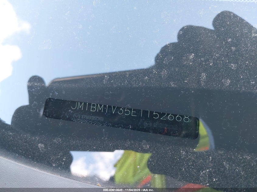 2014 MAZDA MAZDA3 S TOURING - JM1BM1V35E1152668