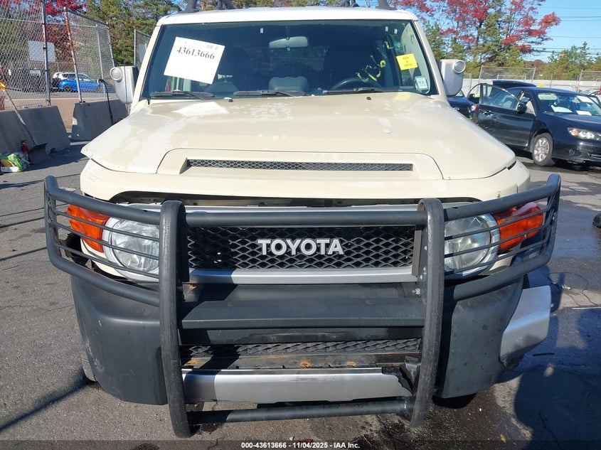 2008 Toyota Fj Cruiser VIN: JTEBU11F88K012852 Lot: 43613666