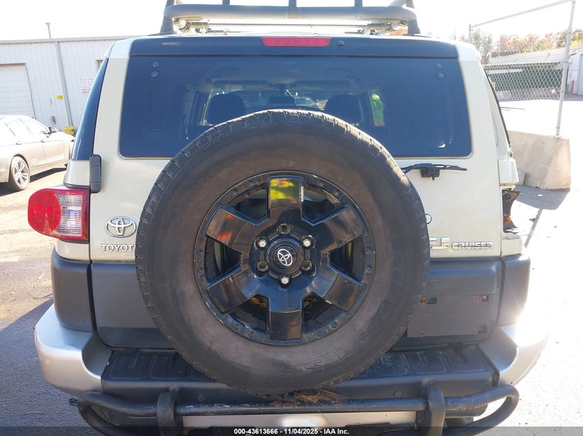 2008 Toyota Fj Cruiser VIN: JTEBU11F88K012852 Lot: 43613666