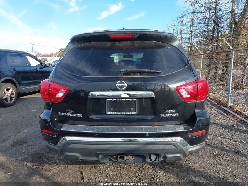 2017 NISSAN PATHFINDER PLATINUM 5N1DR2MM1HC670193