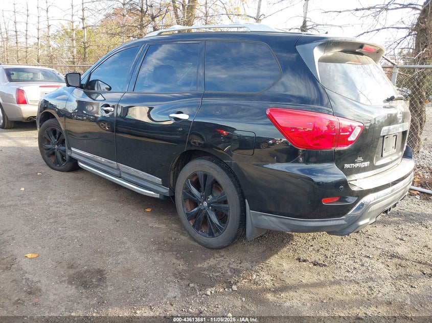 2017 NISSAN PATHFINDER PLATINUM 5N1DR2MM1HC670193