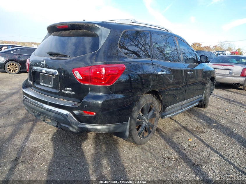 2017 NISSAN PATHFINDER PLATINUM 5N1DR2MM1HC670193