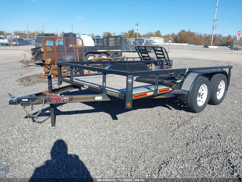 430UD1222MM069720 2021   photo no. 2