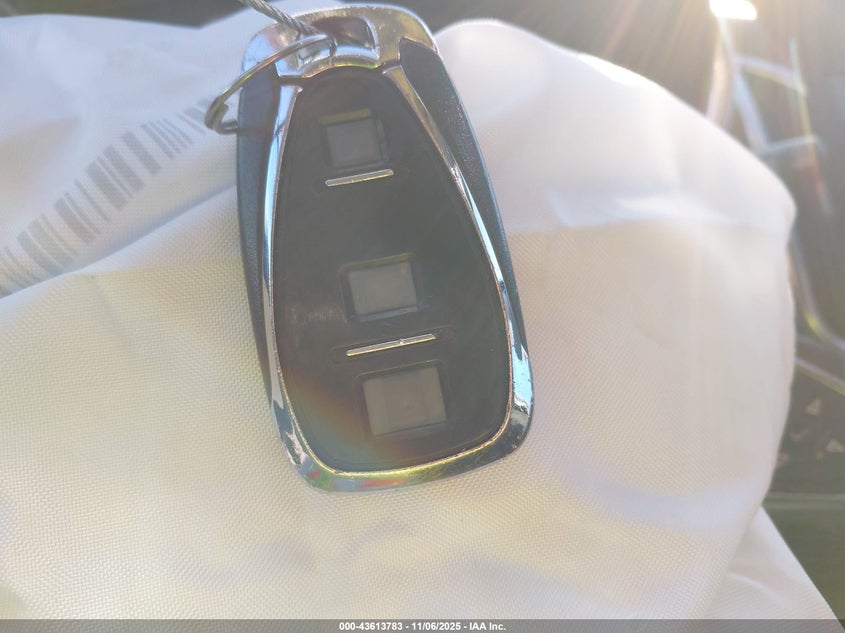 2021 CHEVROLET EQUINOX FWD LT - 2GNAXKEV8M6127325