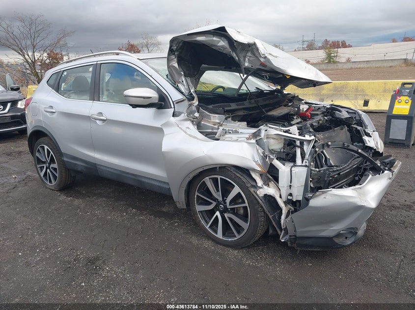 NISSAN ROGUE SPORT SL