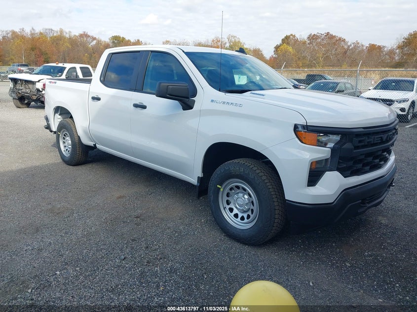 CHEVROLET SILVERADO 1500 4WD SHORT BED WT/4WD STANDARD BED WT